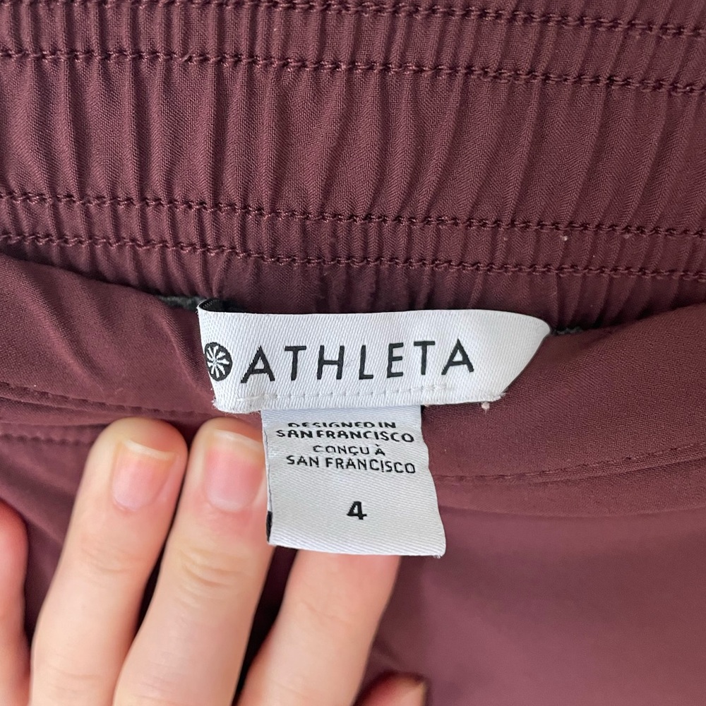 Athleta burgundy joggers